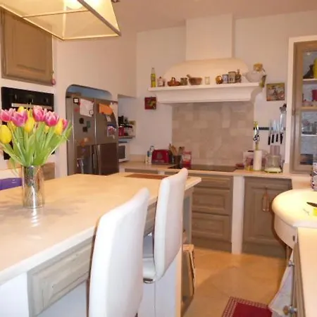 Charmante Bastide 4 Avec Piscine Hébergement de vacances *